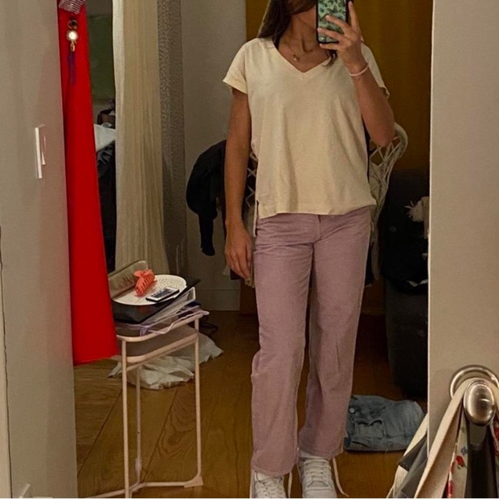 Brand new Levi’s pink corduroyed jeans !